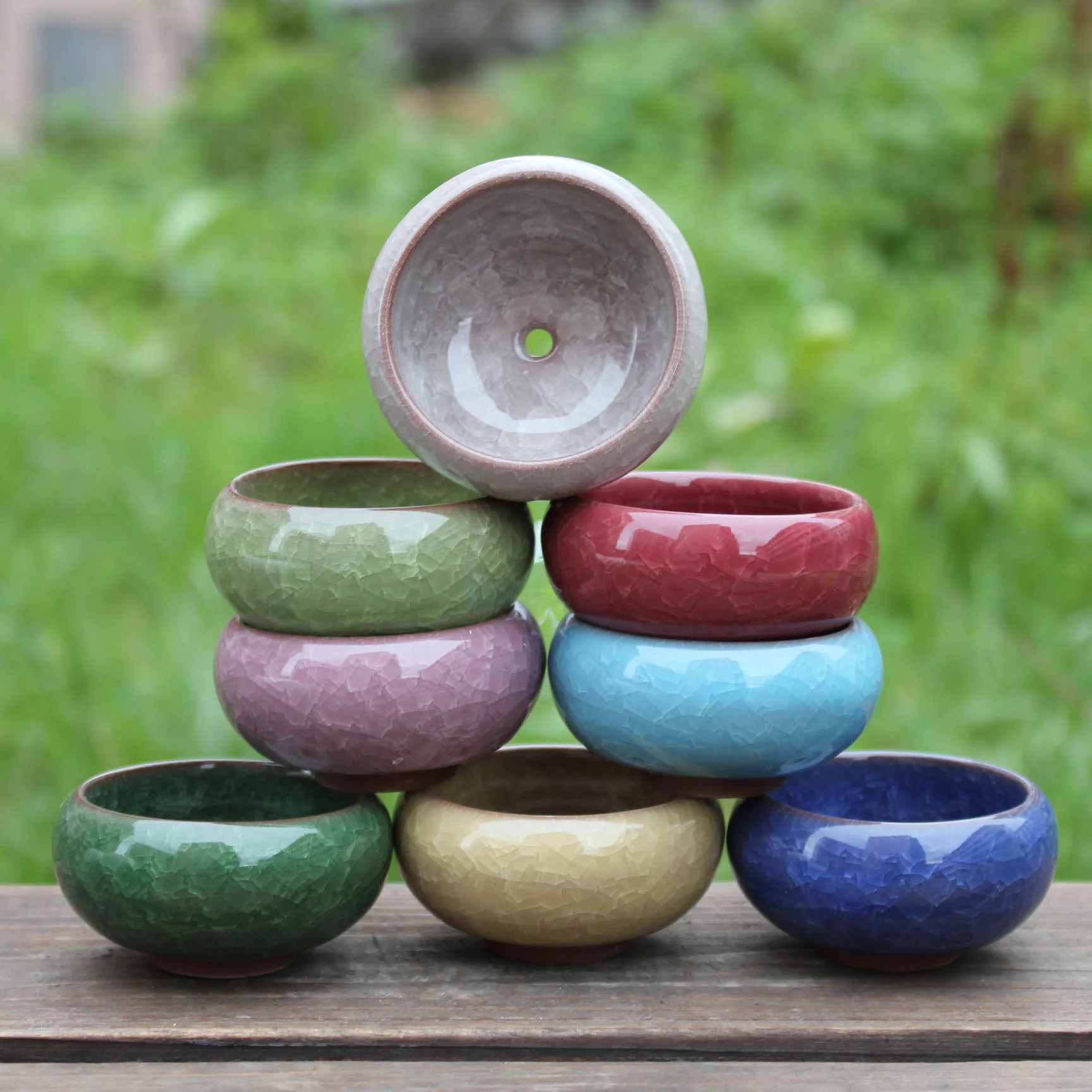 Multi meat flowerpot eight color ice crack ceramic flowerpot Korean multi meat tabletop flowerpot ceramic crafts
Multi meat flowerpot eight color ice crack ceramic flowerpot Korean multi meat tabletop flowerpot ceramic crafts