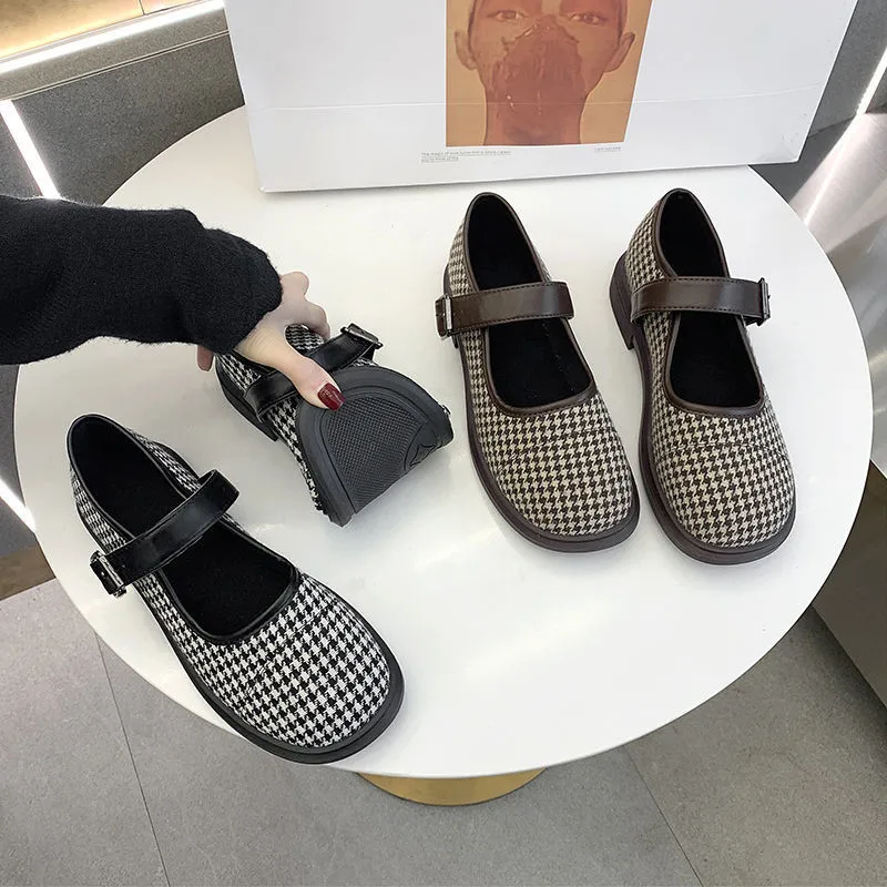 Retro Plaid Mary Jane Shoes Women Fashion Designer Platform Wedges Flats Ladies Cute Lolita Buckle Strap Round Toe Loafers
Retro Plaid Mary Jane Shoes Women Fashion Designer Platform Wedges Flats Ladies Cute Lolita Buckle Strap Round Toe Loafers
