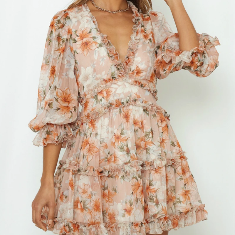 Spring Summer V Neck Ruffle Dresses Black Red Leisure Holiday Women Full Chiffon Dress Elegant Ladies Vestido Midi Elegante
Spring Summer V Neck Ruffle Dresses Black Red Leisure Holiday Women Full Chiffon Dress Elegant Ladies Vestido Midi Elegante