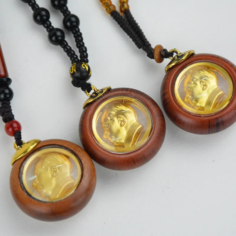 BONLAVIE Woodcarving Chairman Mao Portrait Necklace Classic Peach Tree Pendant Anniversary Gift
BONLAVIE Woodcarving Chairman Mao Portrait Necklace Classic Peach Tree Pendant Anniversary Gift