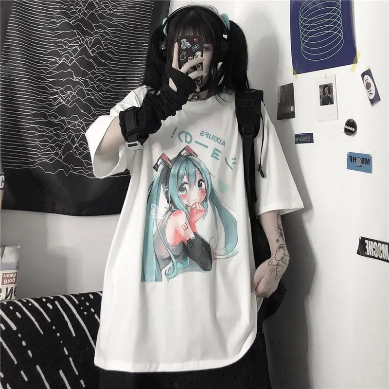 Short-sleeved female ins tide summer Korean version of Harajuku bf wind retro two-dimensional anime girl loose T-shirt student t
Short-sleeved female ins tide summer Korean version of Harajuku bf wind retro two-dimensional anime girl loose T-shirt student t