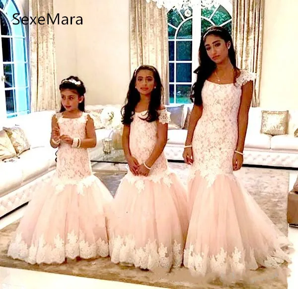 White Ivory Flower Girl Dresses Mermaid Kid Clothes Pageant Gown Beautiful Lace Tulle Girl First Communion Dress
White Ivory Flower Girl Dresses Mermaid Kid Clothes Pageant Gown Beautiful Lace Tulle Girl First Communion Dress