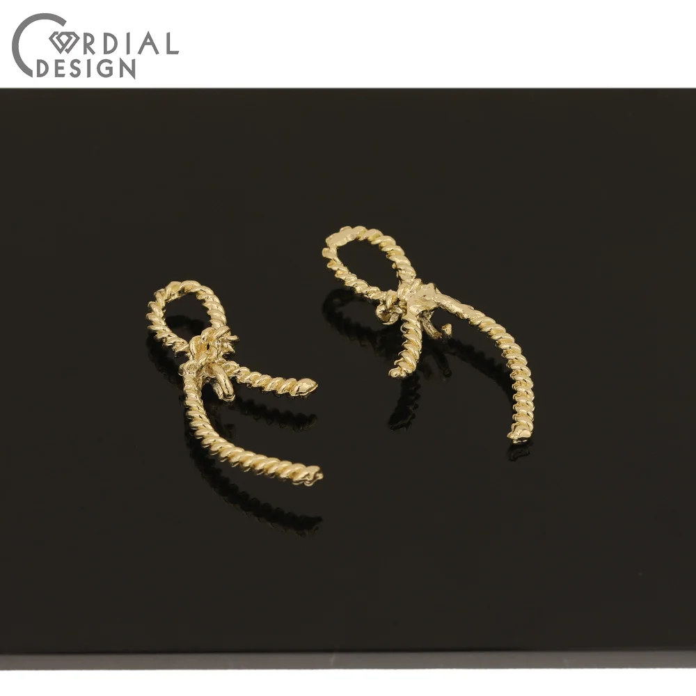 Cordial Design 100Pcs 15*33MM Jewelry Accessories/Connectors/Tie Knot Shape/DIY Pendant/Hand Made/Earrings Findings & Components
Cordial Design 100Pcs 15*33MM Jewelry Accessories/Connectors/Tie Knot Shape/DIY Pendant/Hand Made/Earrings Findings & Components