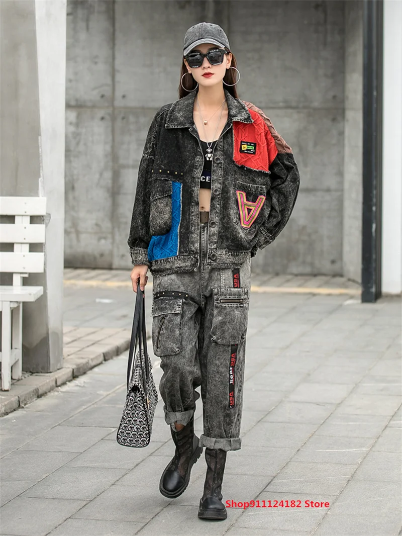 Retro Distressed Denim Stitching Knitted Large Size Cardigan Lapel Long-Sleeved Jacket Female 2021 Autumn New Wave 
Retro Distressed Denim Stitching Knitted Large Size Cardigan Lapel Long-Sleeved Jacket Female 2021 Autumn New Wave