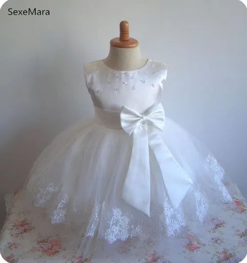 Baby Girl Clothes 1st Birthday Girls Tutu Dress Pearl Satin Bow Baptism Party Gown Princess Kids Dresses for Girl 6 12 18 36M 
Baby Girl Clothes 1st Birthday Girls Tutu Dress Pearl Satin Bow Baptism Party Gown Princess Kids Dresses for Girl 6 12 18 36M