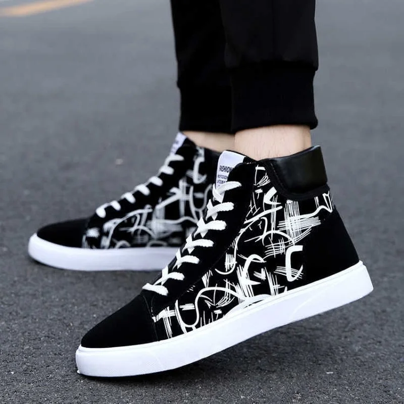 2021 Autumn Winter Men High-top Trend Thick Warm Casual Sneakers Male Student Tennis Vulcanized Platform Non-slip Sport Shoes
2021 Autumn Winter Men High-top Trend Thick Warm Casual Sneakers Male Student Tennis Vulcanized Platform Non-slip Sport Shoes