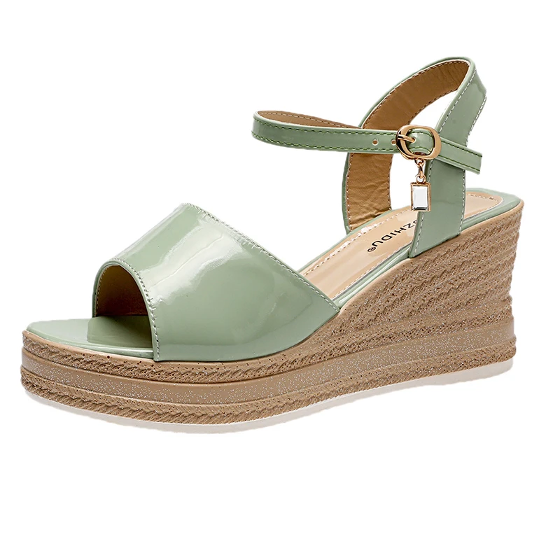 Slippers Casual Rubber Flip Flops Shoes On A Wedge Slides Platform Med Women Heels Luxury Hawaiian Soft High Scandals PU Basic
Slippers Casual Rubber Flip Flops Shoes On A Wedge Slides Platform Med Women Heels Luxury Hawaiian Soft High Scandals PU Basic