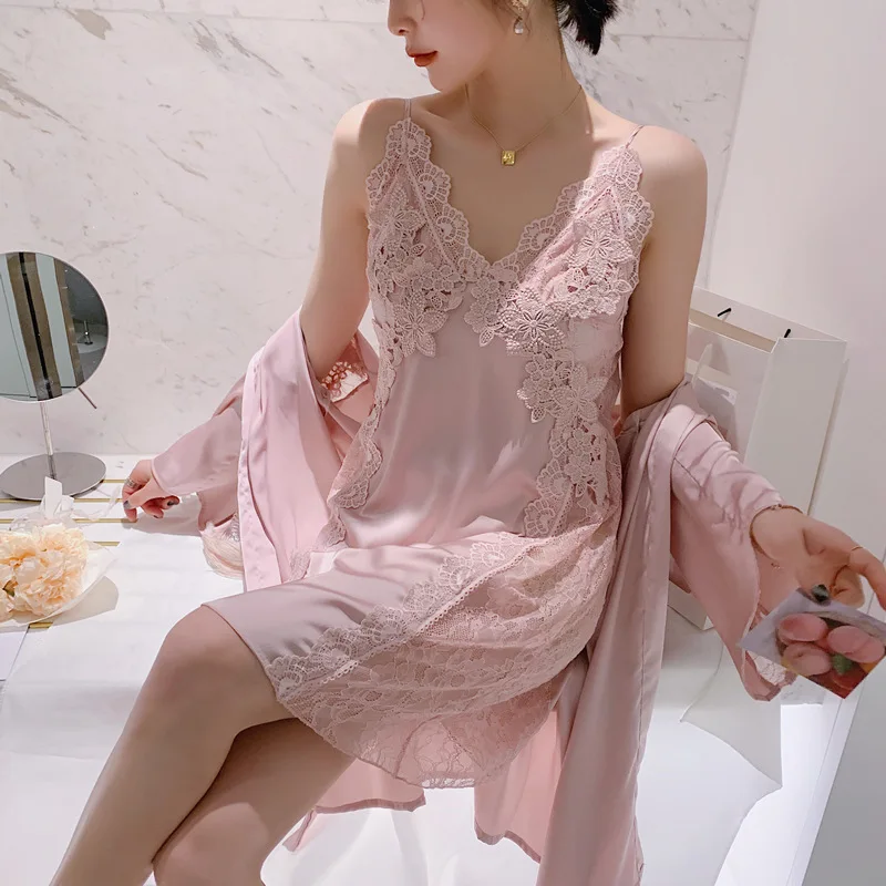 High Quality Summer Sexy Silk Satin Suspender Nightgown Suits 2PCs V-Neck Luxurious Retro Court Style Nightdress Robe Sets Femme
High Quality Summer Sexy Silk Satin Suspender Nightgown Suits 2PCs V-Neck Luxurious Retro Court Style Nightdress Robe Sets Femme