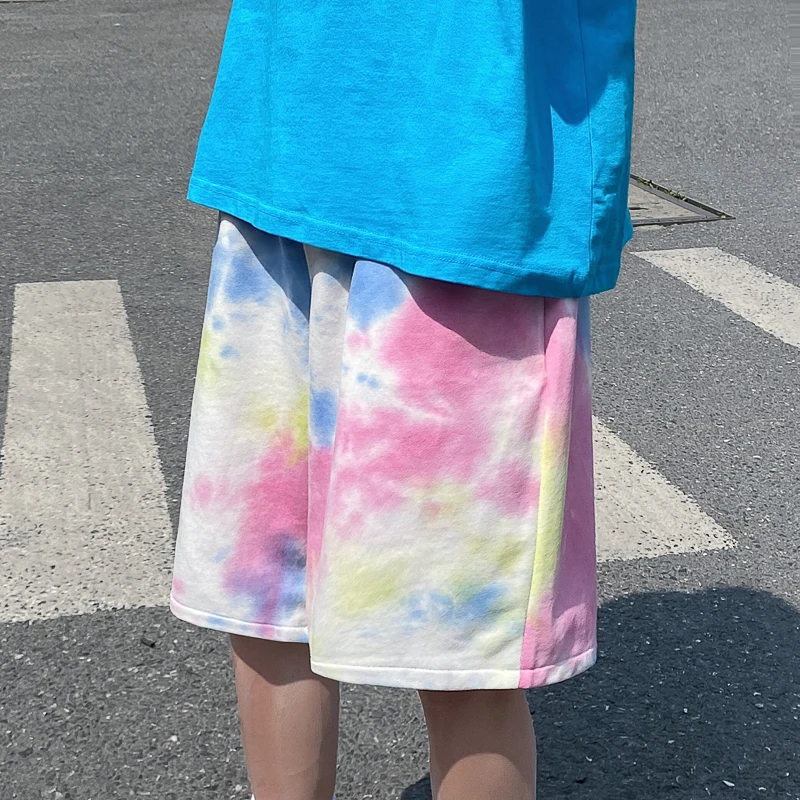 2021 Summer Cargo Shorts Men Women Hip Hop Streetwear Men's High Street Drawstring Knee Length Pants Print Casual Shorts Male
2021 Summer Cargo Shorts Men Women Hip Hop Streetwear Men's High Street Drawstring Knee Length Pants Print Casual Shorts Male