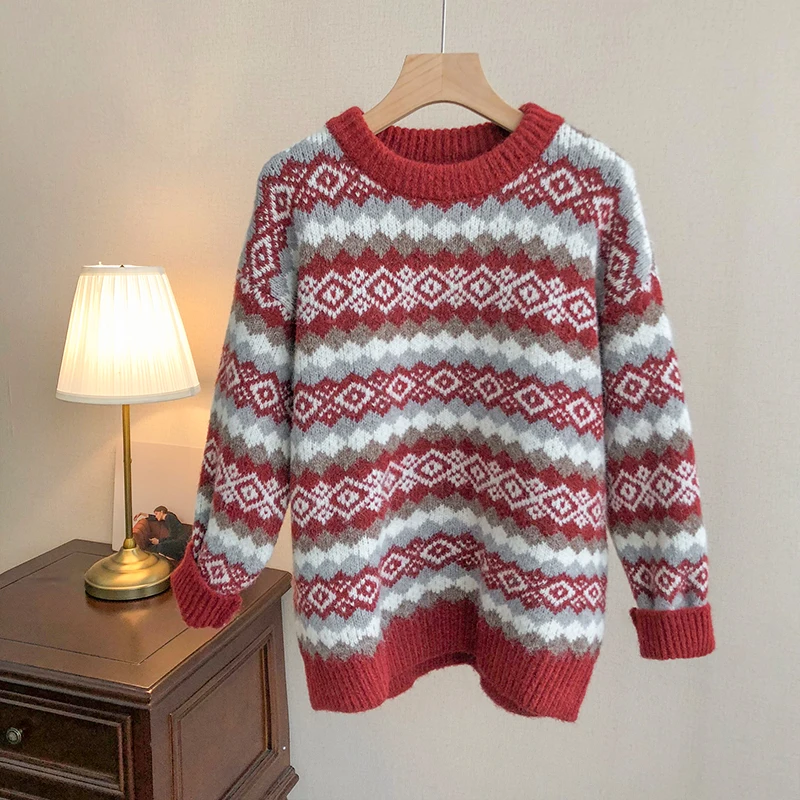 Red Vintage Sweater 2021 Loose O-Neck Long Sleeve Thick Knitted Pullover Fashion Tops
Red Vintage Sweater 2021 Loose O-Neck Long Sleeve Thick Knitted Pullover Fashion Tops
