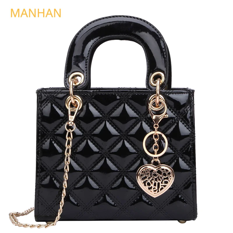 Luxury Brand Tote Bag 2021 Fashion New High Quality Patent Leather Women's Designer Handbag Lingge Chain Shoulder Messenger Bag
Luxury Brand Tote Bag 2021 Fashion New High Quality Patent Leather Women's Designer Handbag Lingge Chain Shoulder Messenger Bag