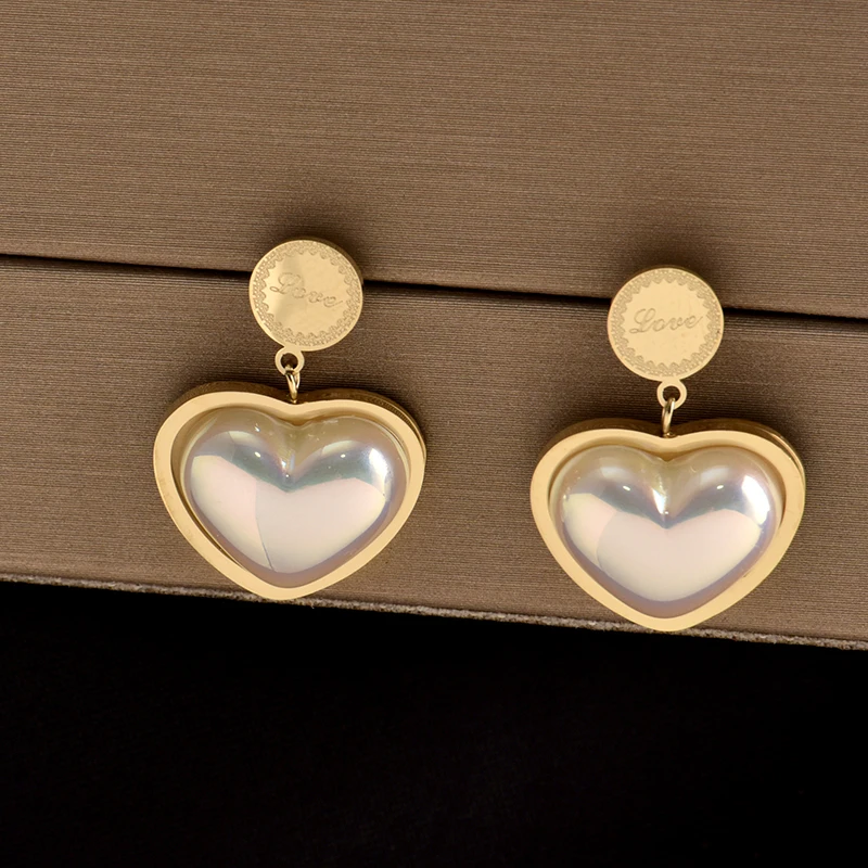 316L stainless steel fashion Japan and South Korea temperament contracted sweet love new cold wind niche design ear
316L stainless steel fashion Japan and South Korea temperament contracted sweet love new cold wind niche design ear