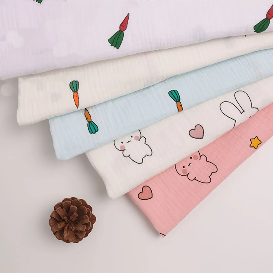 100x135cm Pure Cotton Crepe Fabric Printing Double Gauze For Sewing Lovely Cloth DIY Rabbit Carrot Design
100x135cm Pure Cotton Crepe Fabric Printing Double Gauze For Sewing Lovely Cloth DIY Rabbit Carrot Design