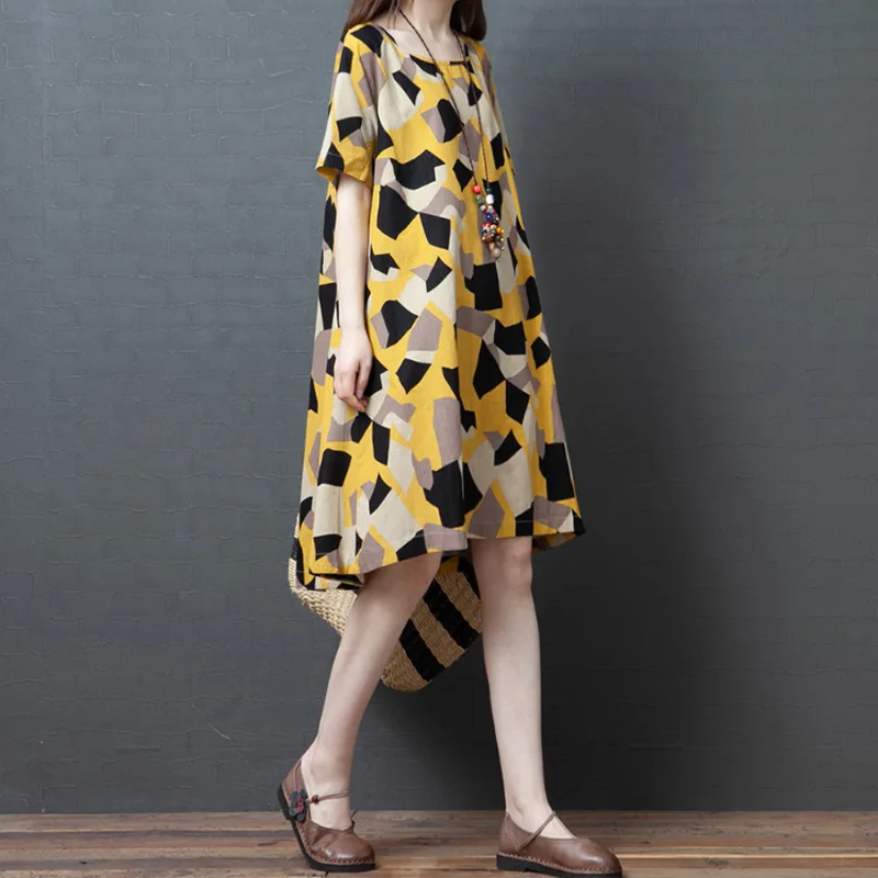 Summer new retro size women's casual western style printing medium long round neck short sleeve dress
Summer new retro size women's casual western style printing medium long round neck short sleeve dress