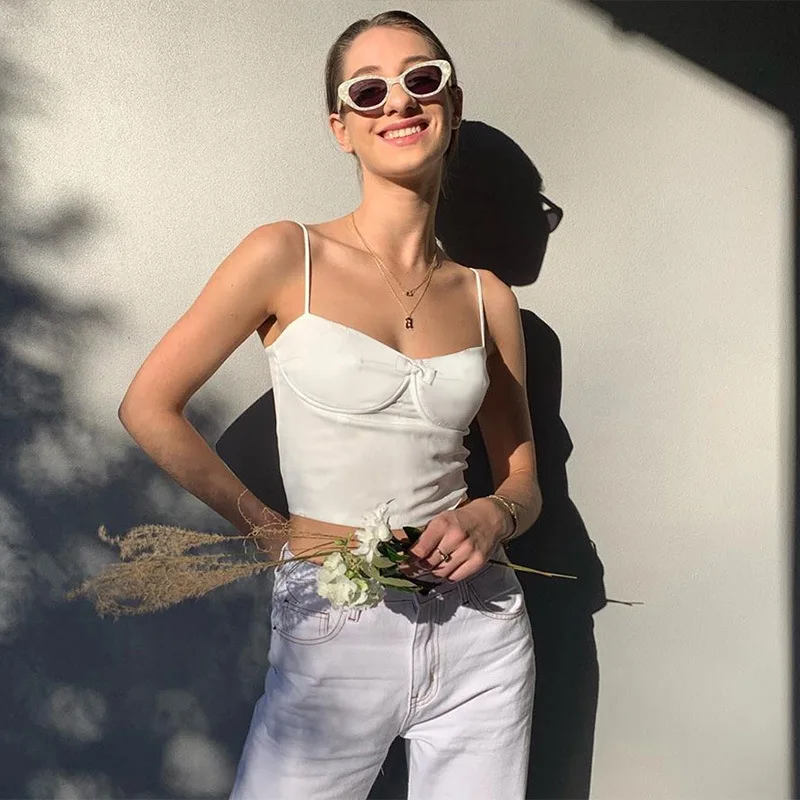 2021 Summer New Sexy Sling Bow Crop Tops Women Fashion Slim White Bottoming Vest Women
2021 Summer New Sexy Sling Bow Crop Tops Women Fashion Slim White Bottoming Vest Women