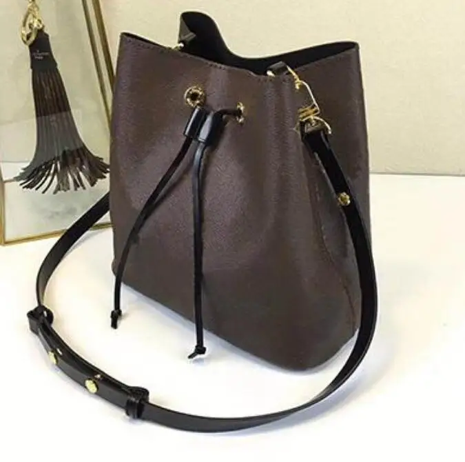 

Wholesale Orignal Real Leather Fashion Famous Shoulder Bag Tote Designer Handbags Presbyopic Shopping Bag Purse Luxury Messenger