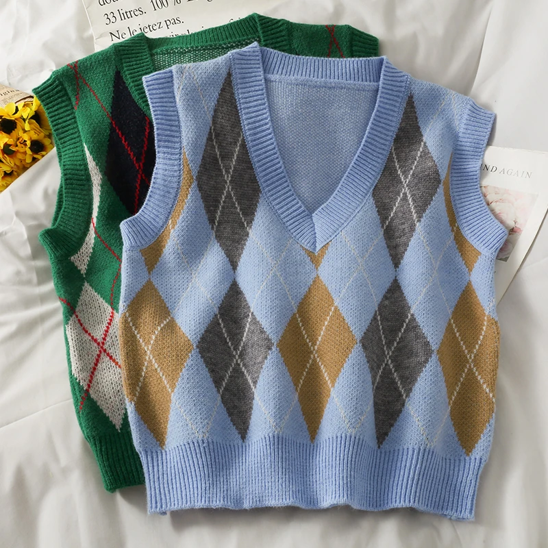 Korean Plaid Sleeveless V-neck Pullovers Sweater Vest for Women's Autumn 2021 Retro Fashion Crop Tops Streetwear 
Korean Plaid Sleeveless V-neck Pullovers Sweater Vest for Women's Autumn 2021 Retro Fashion Crop Tops Streetwear