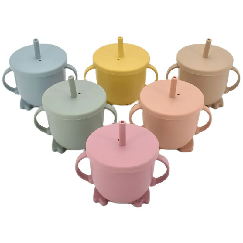 Silicone children's straw drinking cup, splash-proof and non-slip handle, BPA-free, unbreakable, infant training cup
Silicone children's straw drinking cup, splash-proof and non-slip handle, BPA-free, unbreakable, infant training cup