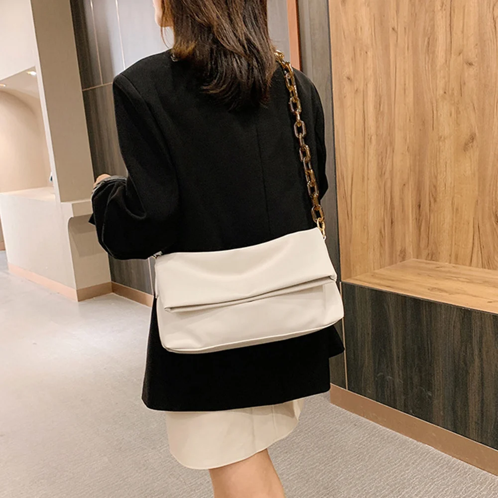 PU Leather Chain Shoulder Bags for Women,Crossbody Bags,Female Purses,Luxury Handbags,Small Square Bag
PU Leather Chain Shoulder Bags for Women,Crossbody Bags,Female Purses,Luxury Handbags,Small Square Bag