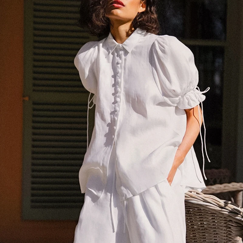 Blouse Shirts 2021 Summer New Lace up white Loose cotton short sleeve Women Blouse Tops And Pants Casual Women's shirt 
Blouse Shirts 2021 Summer New Lace up white Loose cotton short sleeve Women Blouse Tops And Pants Casual Women's shirt