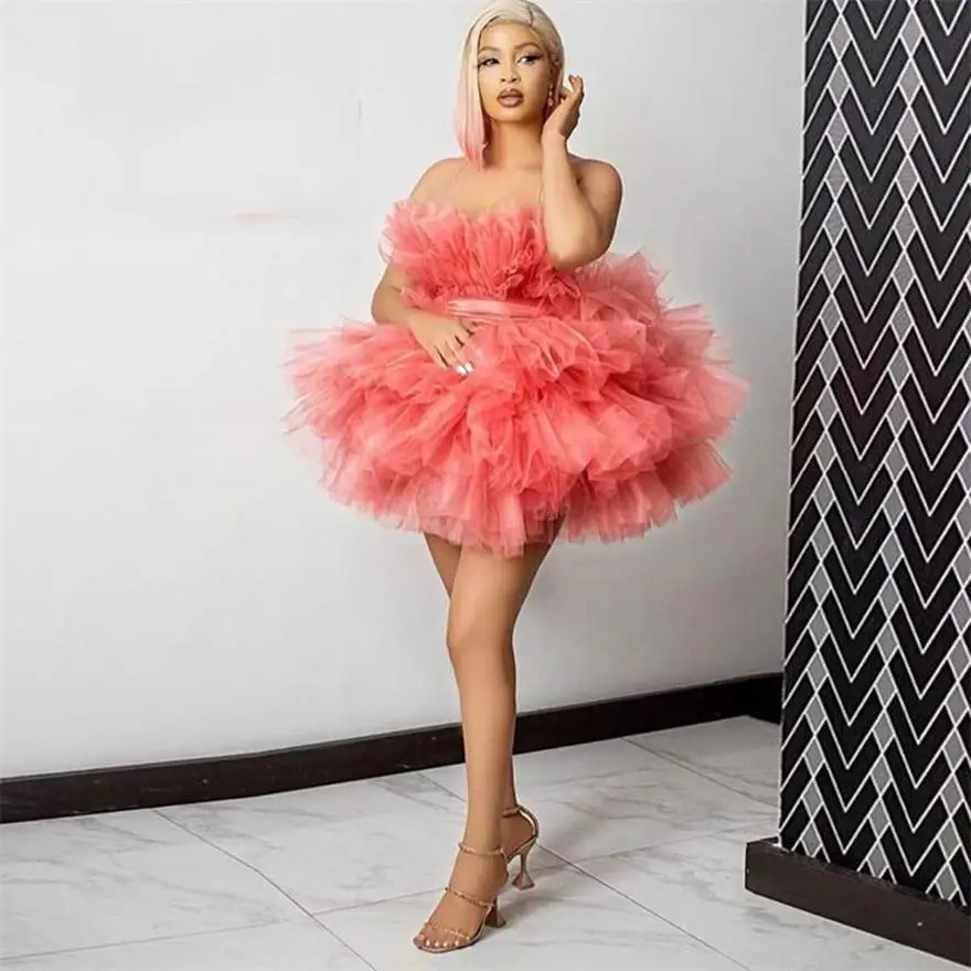 Sexy Short Mini Puffy Tulle Prom Dresses Halter Strapless Tiered Ruffles Cocktail Party Club Wear Gowns Zipper Back Vestidos De
Sexy Short Mini Puffy Tulle Prom Dresses Halter Strapless Tiered Ruffles Cocktail Party Club Wear Gowns Zipper Back Vestidos De
