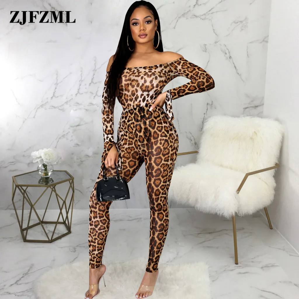 Retro Loungewear Set Leopard Print Slash Neck Split Long Sleeve One Piece Bodysuit and Elastic Skinny Legging Autumn 2 Piece Set
Retro Loungewear Set Leopard Print Slash Neck Split Long Sleeve One Piece Bodysuit and Elastic Skinny Legging Autumn 2 Piece Set