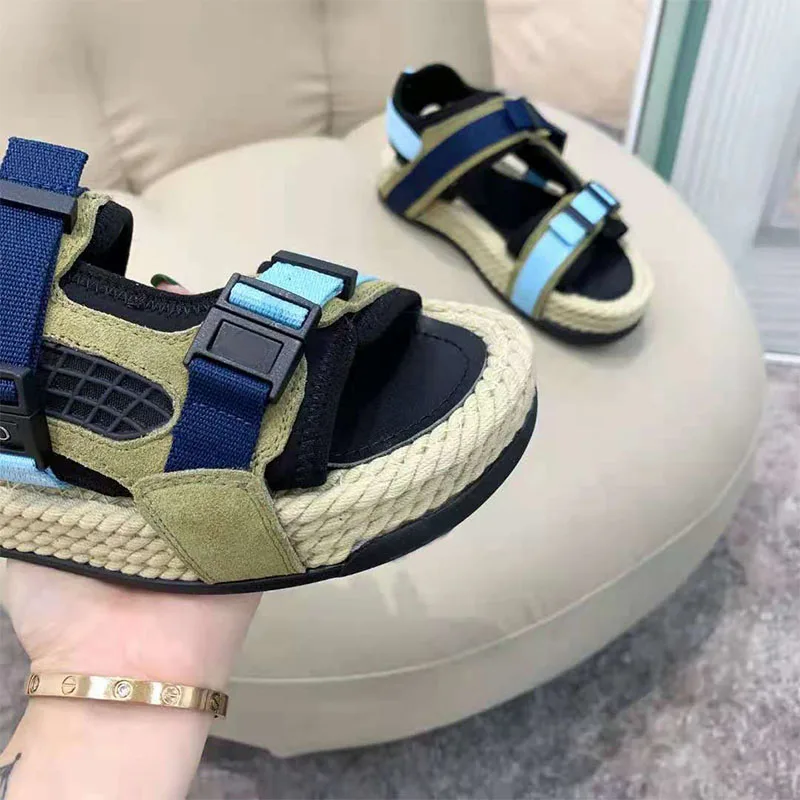 Men's Shoes 
Men's Shoes