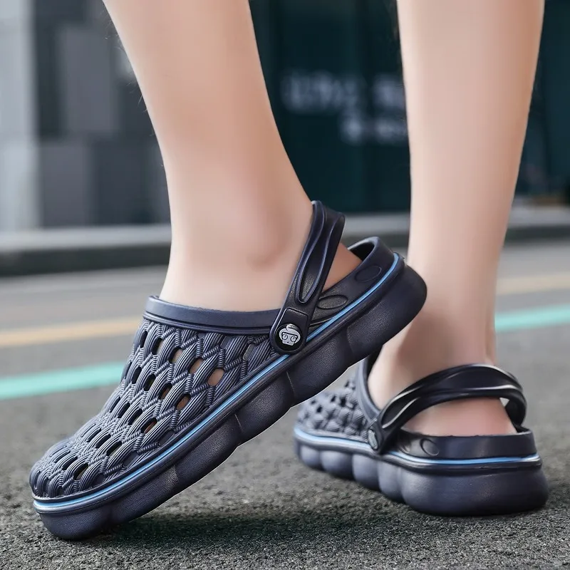 2021 Summer New Men's Fashion Casual Sandals Outdoor Antiskid Wear-resistant Slippers Trend Lightweight Breathable Hole Shoes
2021 Summer New Men's Fashion Casual Sandals Outdoor Antiskid Wear-resistant Slippers Trend Lightweight Breathable Hole Shoes