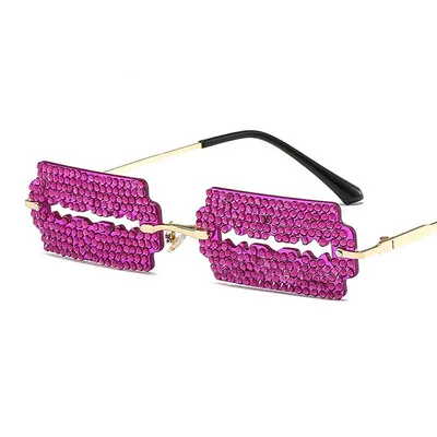 Fashion Frameless Sunglasses For Couple Dazzling Rhinestone Sunglasses Unique Driving European And American Leisure 2021 Style
Fashion Frameless Sunglasses For Couple Dazzling Rhinestone Sunglasses Unique Driving European And American Leisure 2021 Style