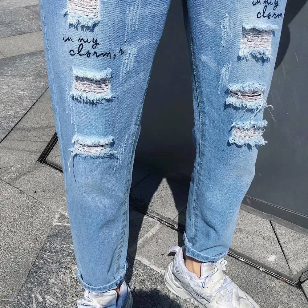 Spring Autumn 2020 Casual letter men's ripped hole denim jeans Hong Kong style slim feet hip hop cowboy teenagers pants men
Spring Autumn 2020 Casual letter men's ripped hole denim jeans Hong Kong style slim feet hip hop cowboy teenagers pants men