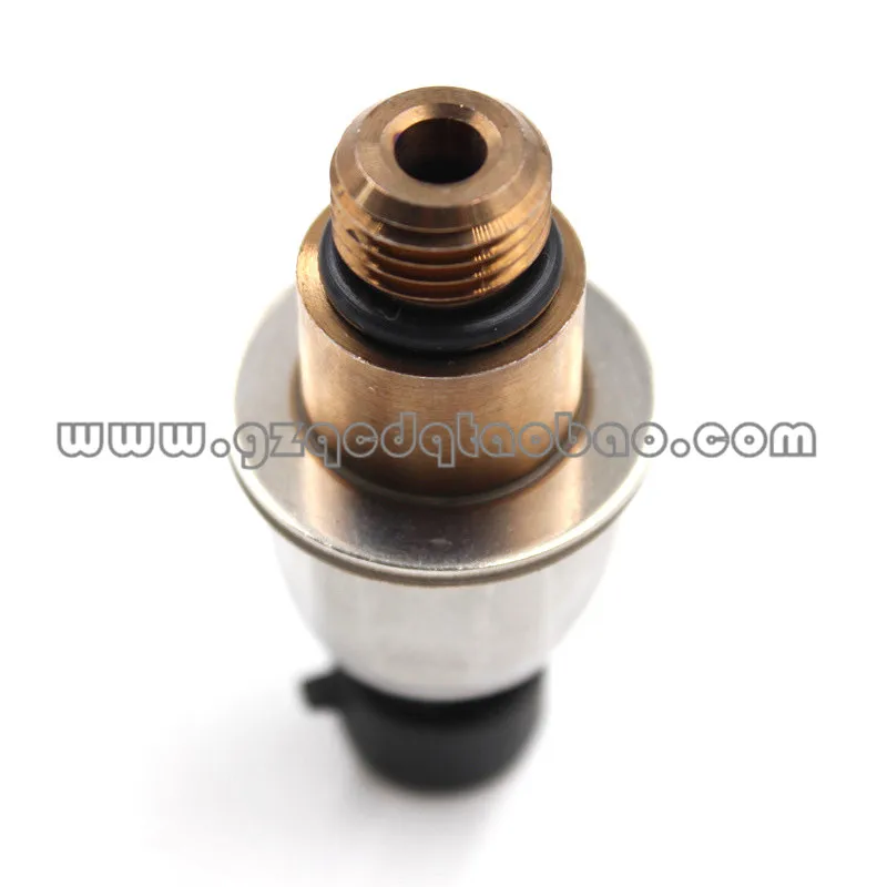 Free Shipping 3PP6-16 Fuel Pressure Common Rail Sensor for John Deere Pressure Switch RE272647 Excavator Parts
Free Shipping 3PP6-16 Fuel Pressure Common Rail Sensor for John Deere Pressure Switch RE272647 Excavator Parts