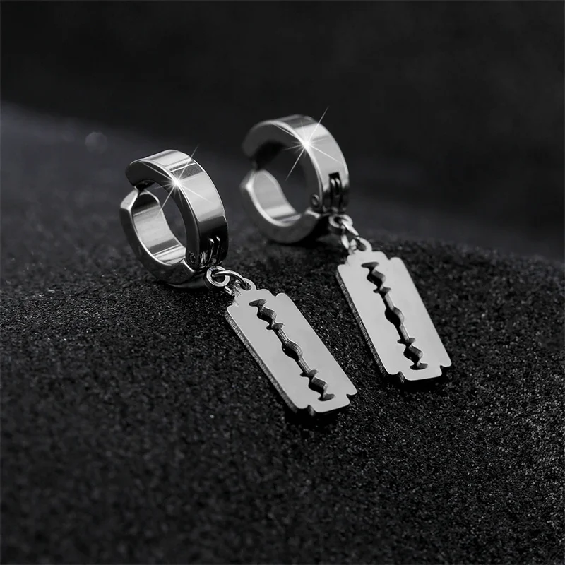 Retro punk personality hip hop street couple earrings trend men and women earring blade men's earrings jewelry wholesale
Retro punk personality hip hop street couple earrings trend men and women earring blade men's earrings jewelry wholesale