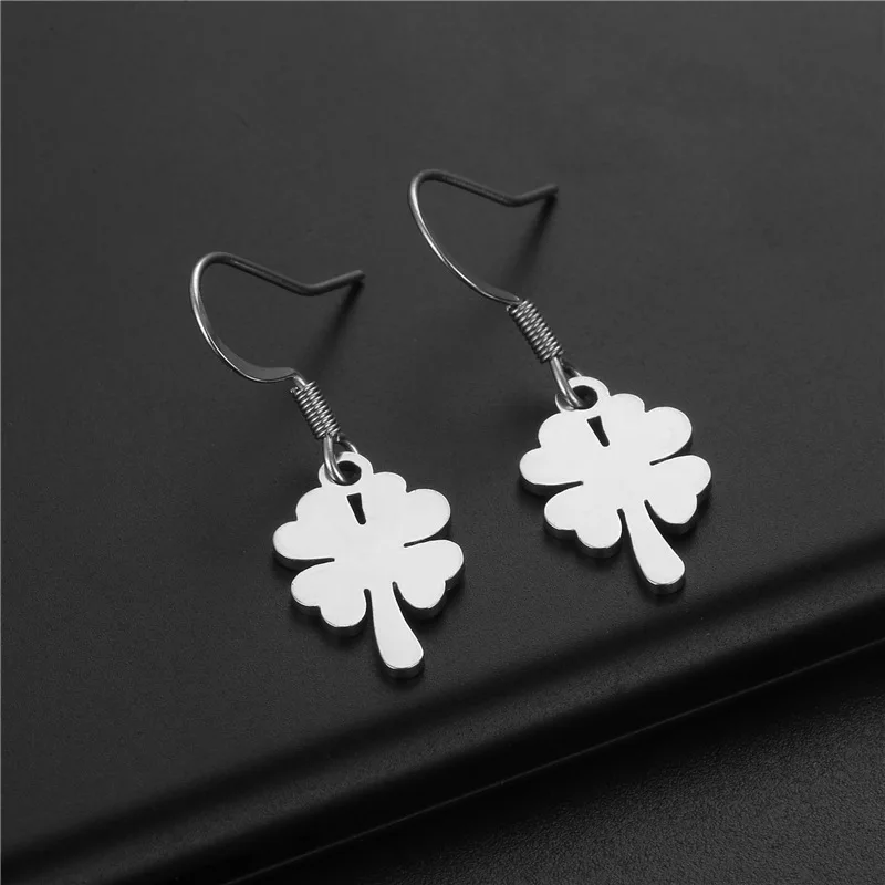 Simple Hollow Four-leaf Clover Ear Hook Fashion Stainless Steel Clover Earrings Flower Earrings Female Earrings for Women
Simple Hollow Four-leaf Clover Ear Hook Fashion Stainless Steel Clover Earrings Flower Earrings Female Earrings for Women