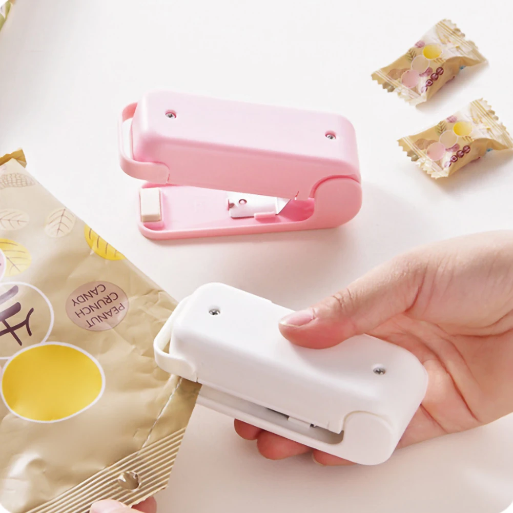 Portable Mini Sealing Household Machine Heat Sealer Capper Food Saver For Plastic Bags Package Mini Gadgets
Portable Mini Sealing Household Machine Heat Sealer Capper Food Saver For Plastic Bags Package Mini Gadgets