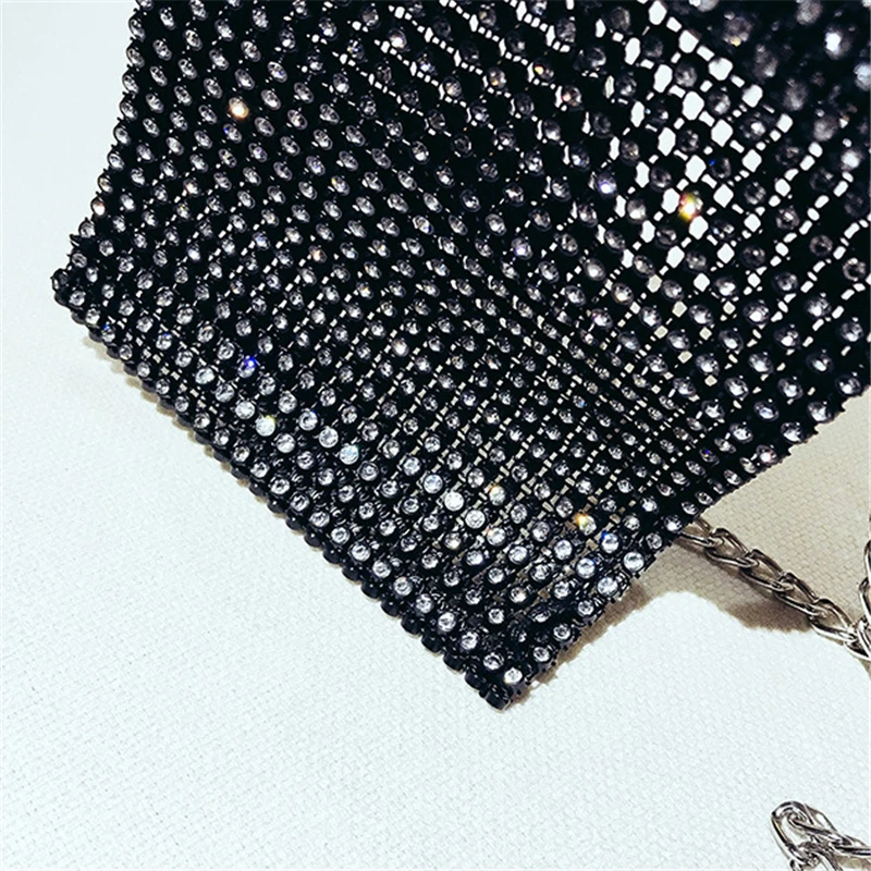 Women Bags Crystal Handbags Retro Luxury Evening Envelope Bag Black Wedding Bride Metal Chain Ladies Mini Crossbody Shoulder Bag
Women Bags Crystal Handbags Retro Luxury Evening Envelope Bag Black Wedding Bride Metal Chain Ladies Mini Crossbody Shoulder Bag
