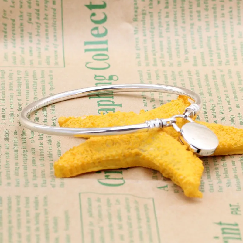 Authentic 925 Sterling Silver Pan Bracelet Creative Classic Moment Lock Fashion Bracelet Fit Diy Charm Women Jewelry
Authentic 925 Sterling Silver Pan Bracelet Creative Classic Moment Lock Fashion Bracelet Fit Diy Charm Women Jewelry