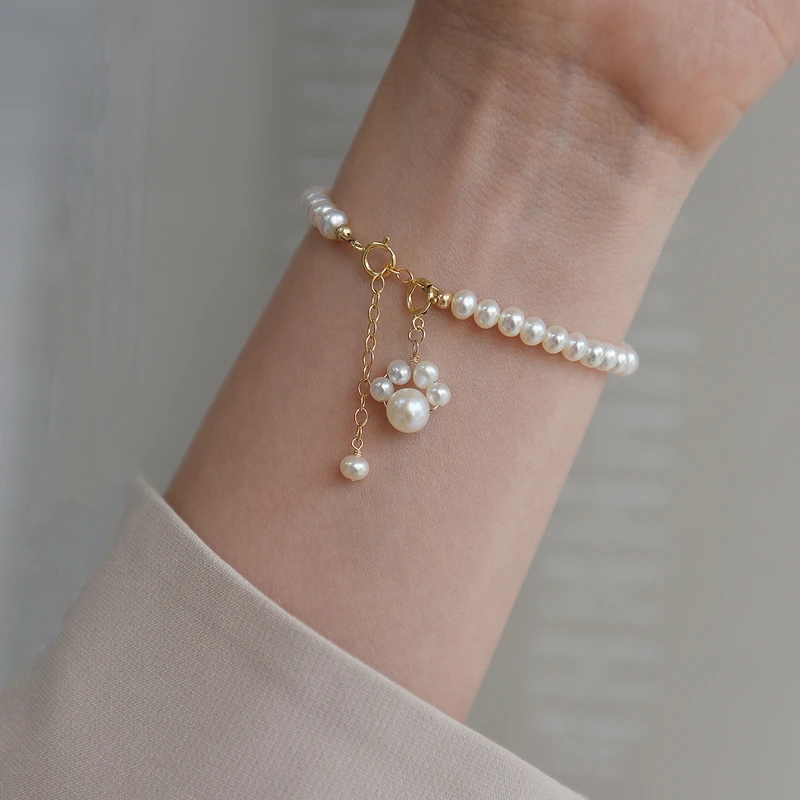 Lily Jewelry Pearl Bracelet 925 Sterling Silver Pearl Cute Animal Footprints Dog Cat Foot Paw Jewelry for Women Nice Gift
Lily Jewelry Pearl Bracelet 925 Sterling Silver Pearl Cute Animal Footprints Dog Cat Foot Paw Jewelry for Women Nice Gift