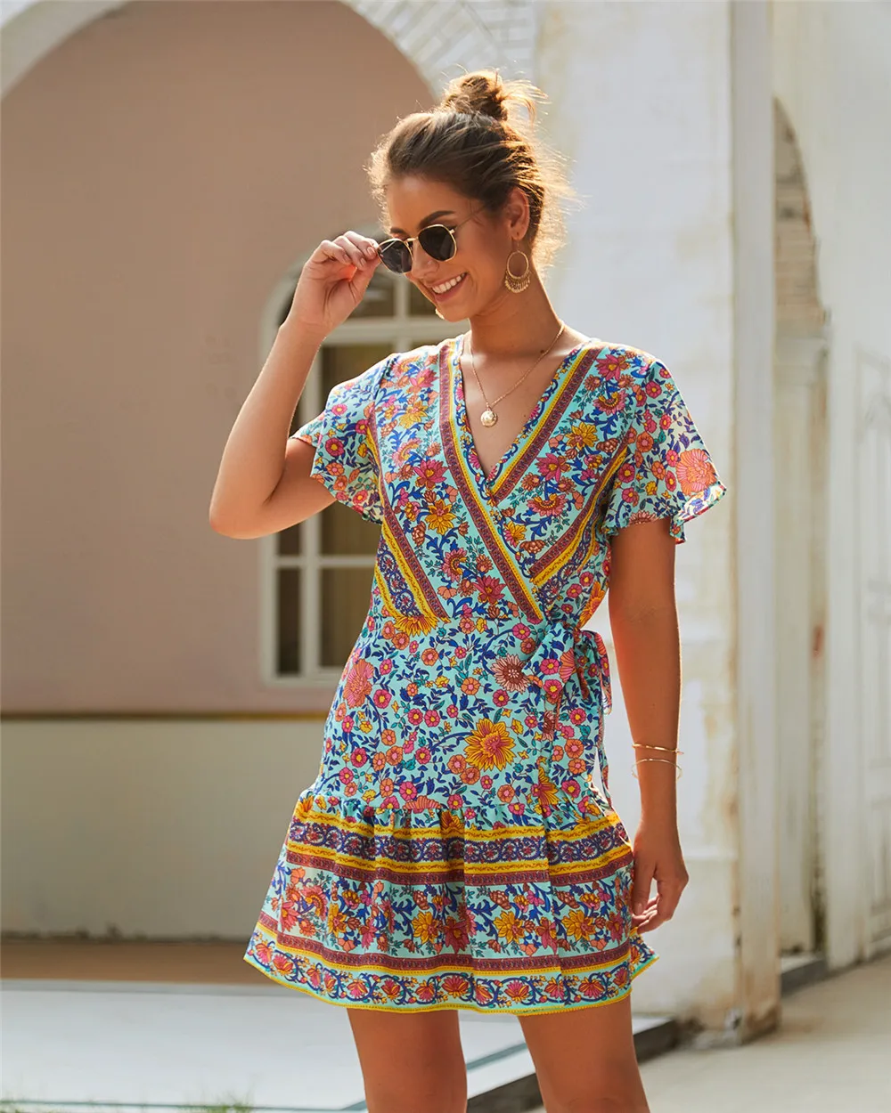 Women Bohemia Slip Dress Floral Printed V Neck Short Sleeve Summer Dress Casual Drawstring Vacation Mini Dress
Women Bohemia Slip Dress Floral Printed V Neck Short Sleeve Summer Dress Casual Drawstring Vacation Mini Dress