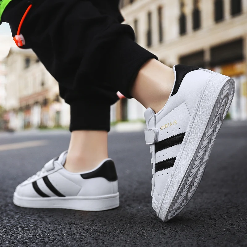 Boys Brand Leather Casual Shoes High Quality Kids Sneakers Non-Slip Flats Girls Children Running Shoes Child Boy Girl Footwear
Boys Brand Leather Casual Shoes High Quality Kids Sneakers Non-Slip Flats Girls Children Running Shoes Child Boy Girl Footwear