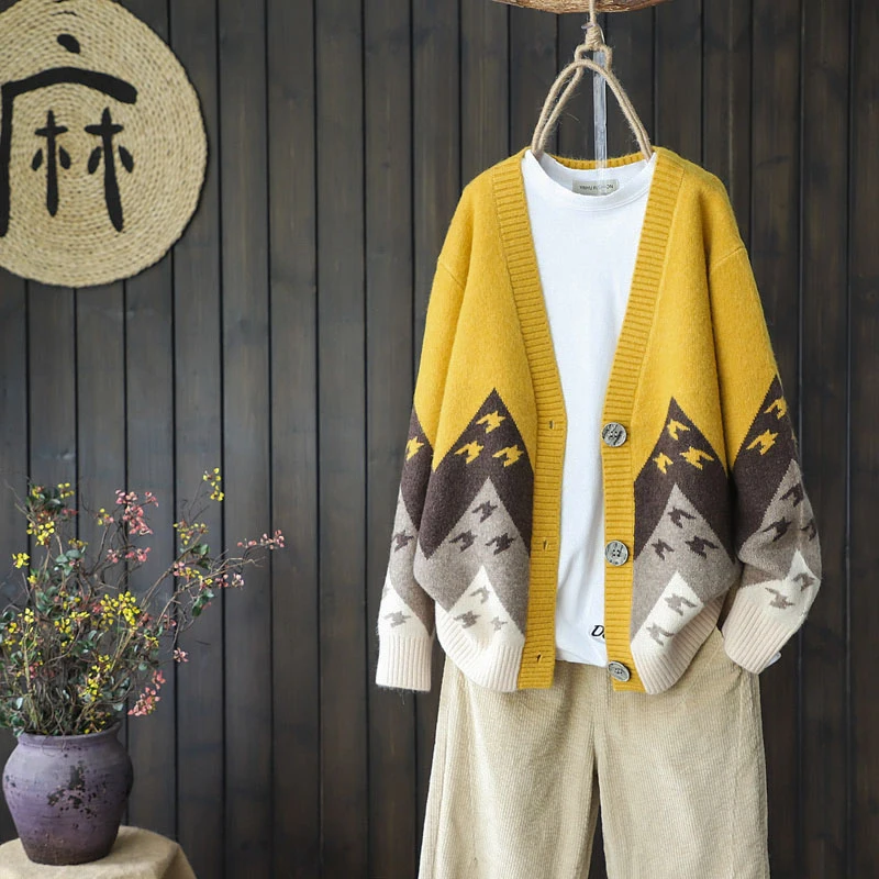 2021 Spring Autumn Retro Patchwork Color Knitted Cardigans Sweater Coats Loose Casual V-Neck Fashion Sweater Jackets LJ3211 
2021 Spring Autumn Retro Patchwork Color Knitted Cardigans Sweater Coats Loose Casual V-Neck Fashion Sweater Jackets LJ3211