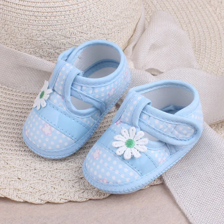 Spring And Autumn Anti-Slip Baby Toddler Shoes Bow Square Mouth Shoes Baby Shoes
Spring And Autumn Anti-Slip Baby Toddler Shoes Bow Square Mouth Shoes Baby Shoes