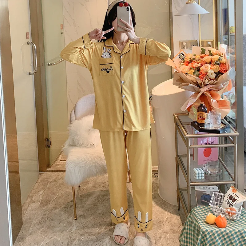 Pocket Rabbit Pajamas Women's Spring and Autumn Long-Sleeved Cardigan Yellow Two-Piece Suit Loose Thin Korean Style Home Wear
Pocket Rabbit Pajamas Women's Spring and Autumn Long-Sleeved Cardigan Yellow Two-Piece Suit Loose Thin Korean Style Home Wear