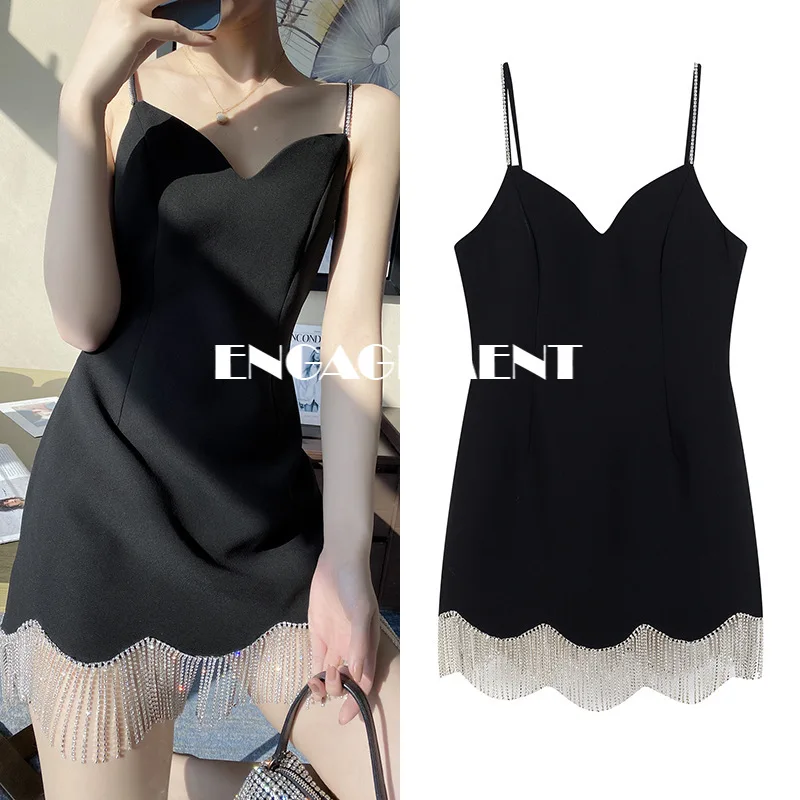 ENGAGEMENT Rhinestone Shoulder Strap Skirt Hem Rhinestone Tassel Slim Sexy Low-cut Dress In Summer 2021
ENGAGEMENT Rhinestone Shoulder Strap Skirt Hem Rhinestone Tassel Slim Sexy Low-cut Dress In Summer 2021