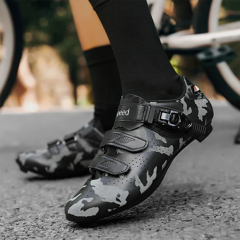 Bicycle Shoes Mountain Bike Shoes Road Car Hard Camouflage New Color-changing Lock-free Leisure Riding Shoes Men and Women
Bicycle Shoes Mountain Bike Shoes Road Car Hard Camouflage New Color-changing Lock-free Leisure Riding Shoes Men and Women