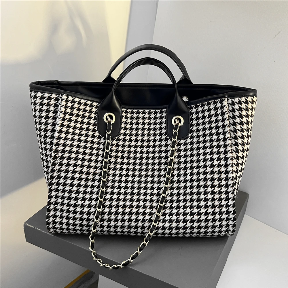 Vintage Trapaze Woolen Cloth Houndstooth Double Handle Tote Bags For Women Large Capacity Female Shopper Chain Shoulder Bag 2022
Vintage Trapaze Woolen Cloth Houndstooth Double Handle Tote Bags For Women Large Capacity Female Shopper Chain Shoulder Bag 2022