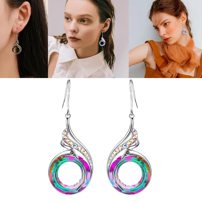 New Earrings Dazzle Color Crystal Peacock Pendant Female Ethnic Style Jewelry Accessories Gifts For Beautiful Ladies Hot Sell
New Earrings Dazzle Color Crystal Peacock Pendant Female Ethnic Style Jewelry Accessories Gifts For Beautiful Ladies Hot Sell