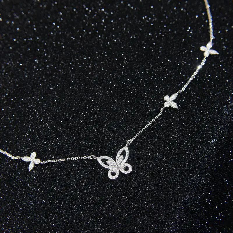 QTT Cute Exquisite Butterfly Choker Necklace Dazzling Pendant Necklace Silver Color Wedding Party Jewelry For Ladies Gift
QTT Cute Exquisite Butterfly Choker Necklace Dazzling Pendant Necklace Silver Color Wedding Party Jewelry For Ladies Gift