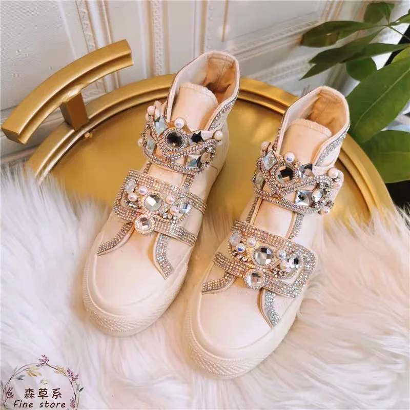 2020 high quality brand new versatile flat bottom diamond high top casual women's canvas shoes, fashionable women's shoes
2020 high quality brand new versatile flat bottom diamond high top casual women's canvas shoes, fashionable women's shoes