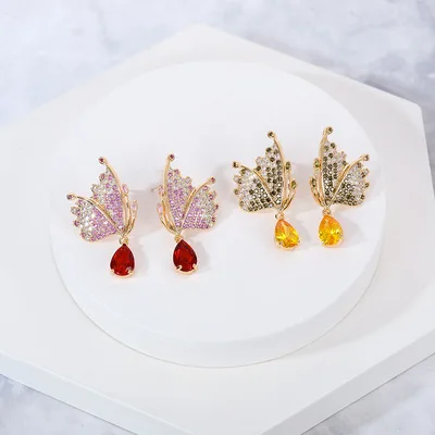 Earrings Women's S925 Silver Bow Pink Love Gem Earrings Fashion Joker Temperament Niche Full Diamond High-End Jewelry Gifts.
Earrings Women's S925 Silver Bow Pink Love Gem Earrings Fashion Joker Temperament Niche Full Diamond High-End Jewelry Gifts.