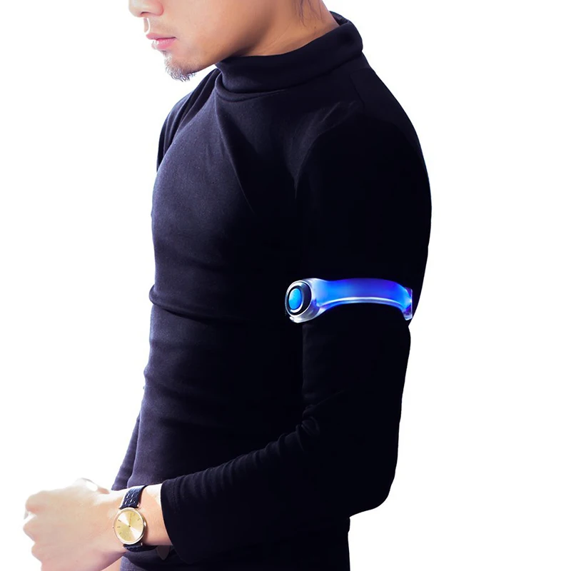 LED Light Up Armband Adjustable Wearable Running Arm Belt Glow in The Dark for Running Walking Cycling Concert Outdoor CMG786
LED Light Up Armband Adjustable Wearable Running Arm Belt Glow in The Dark for Running Walking Cycling Concert Outdoor CMG786